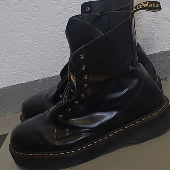 💋SALE!! Auth Docs - Picture 2 of 5